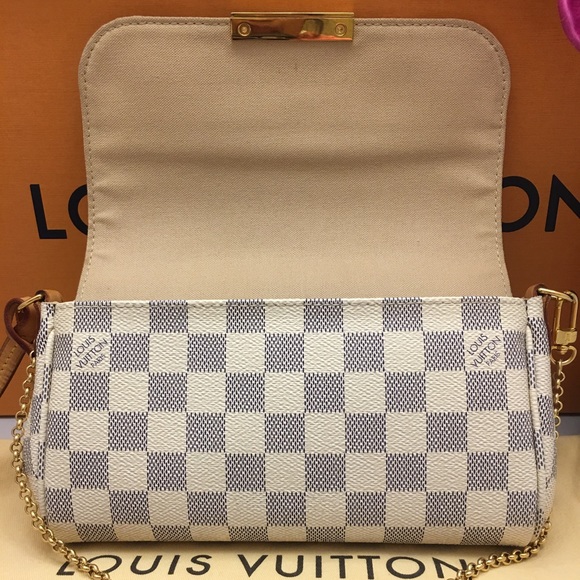 ❌SOLD❌Louis Vuitton Favorite PM Damier Azur Bag - Picture 6 of 8